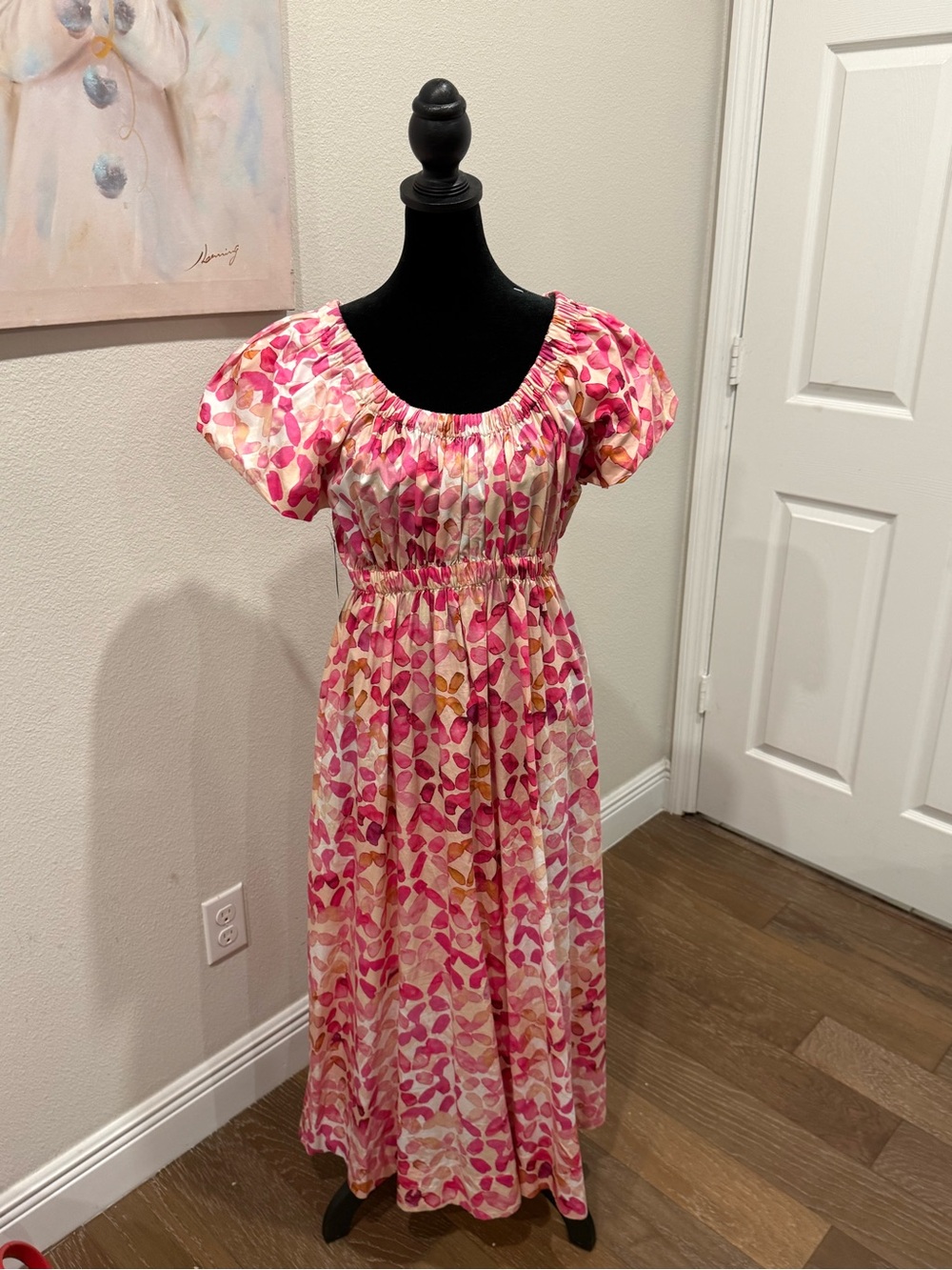 Tyler Boe Pink & Gold Leaf-Print Maxi Dress